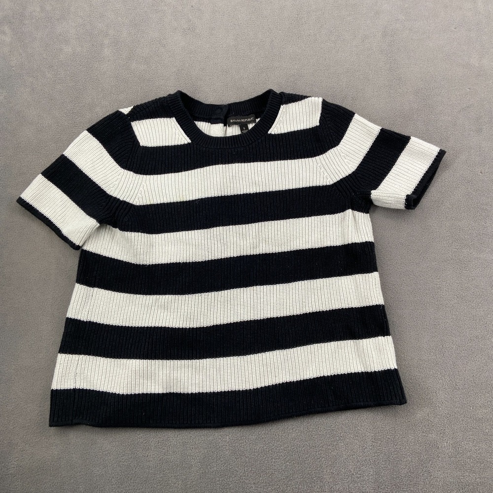 Banana Republic Sweater Women‎ Small Black White Striped Back Button Knit Top